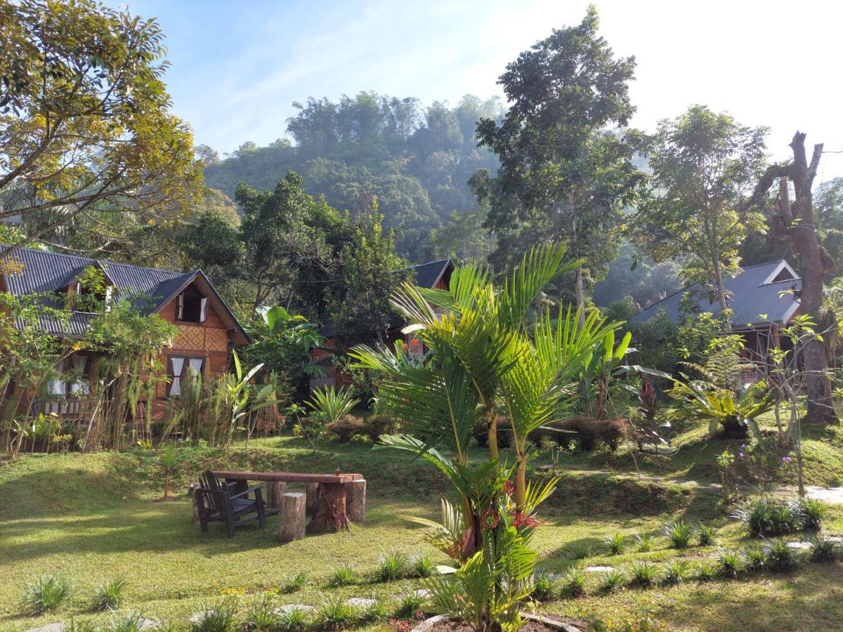 Canyon Jungle Stay Bukittinggi Bagian luar foto